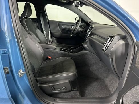 Used 2023 Volvo C40 P8 Recharge Ultimate AWD/4WD image 27