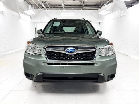 Used 2016 Subaru Forester 2.5i Premium w/ Popular Package #2 AWD/4WD image 2