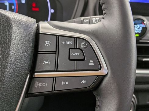 Used 2026 Toyota Grand Highlander XLE image 19