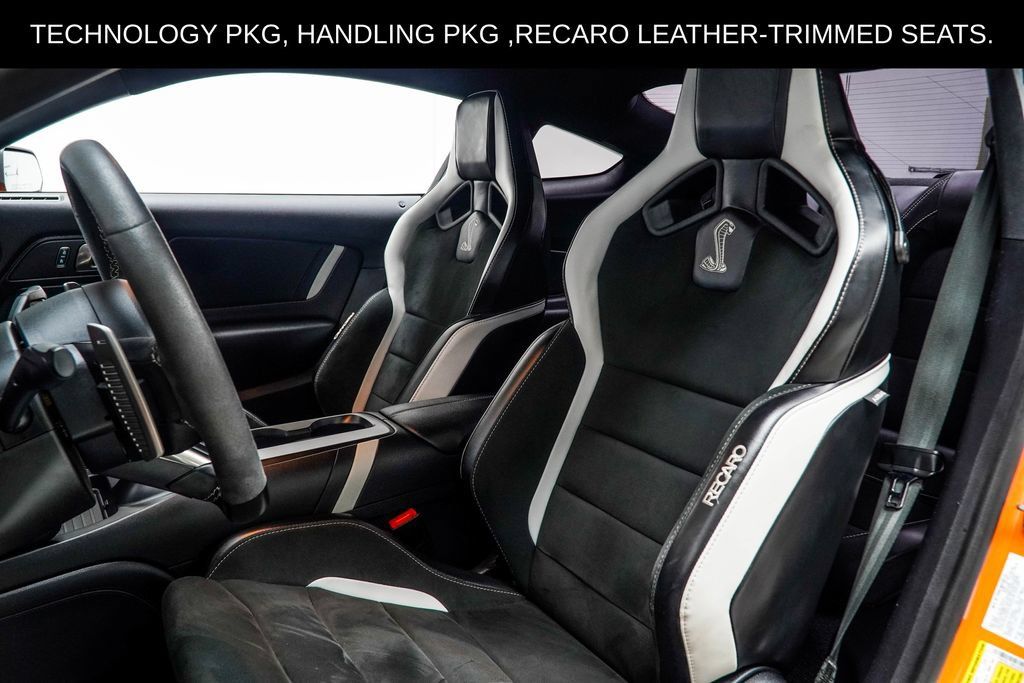 Used 2021 Ford Mustang Shelby GT500 w/ Technology Package RWD image 44