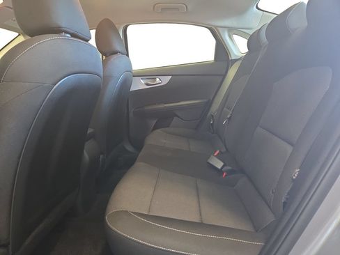 Used 2023 Kia Forte LXS w/ LXS Technology Package FWD image 23