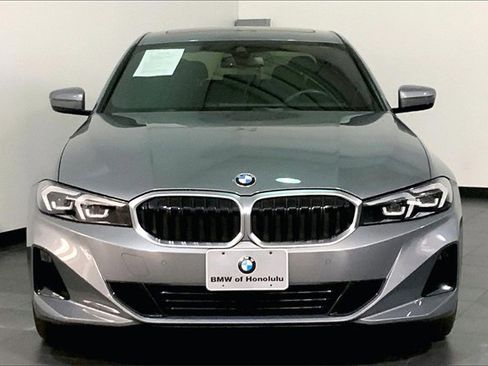 Used 2023 BMW 330i Sedan image 3