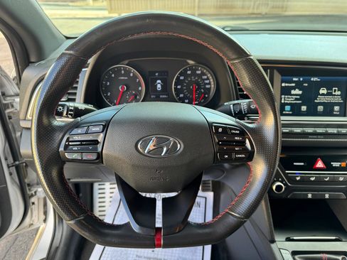Used 2018 Hyundai Elantra Sport image 26
