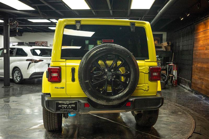 Used 2024 Jeep Wrangler Unlimited Sahara AWD/4WD image 6