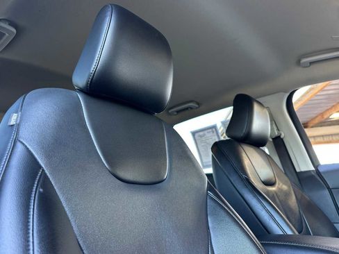 Certified 2022 Ford Edge Titanium image 44