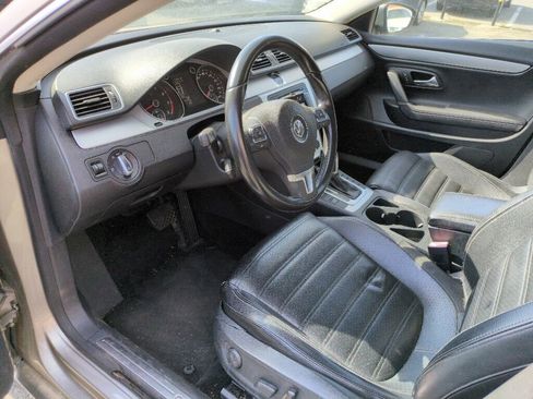 Used 2013 Volkswagen CC Sport image 2