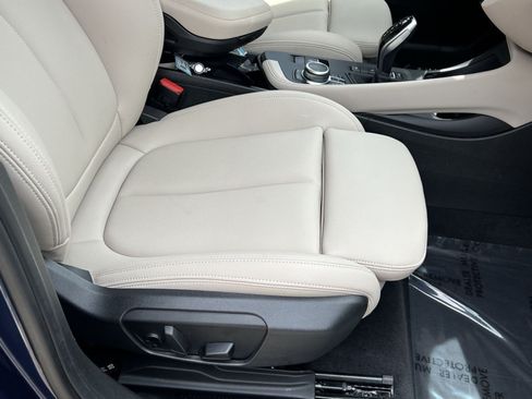 Used 2023 BMW X2 xDrive28i w/ Convenience Package AWD/4WD image 31