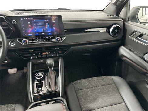 Used 2023 Chevrolet Colorado Z71 image 26