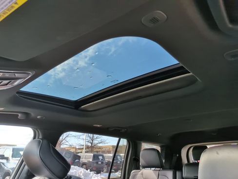 New 2026 Jeep Grand Cherokee L Laredo image 30