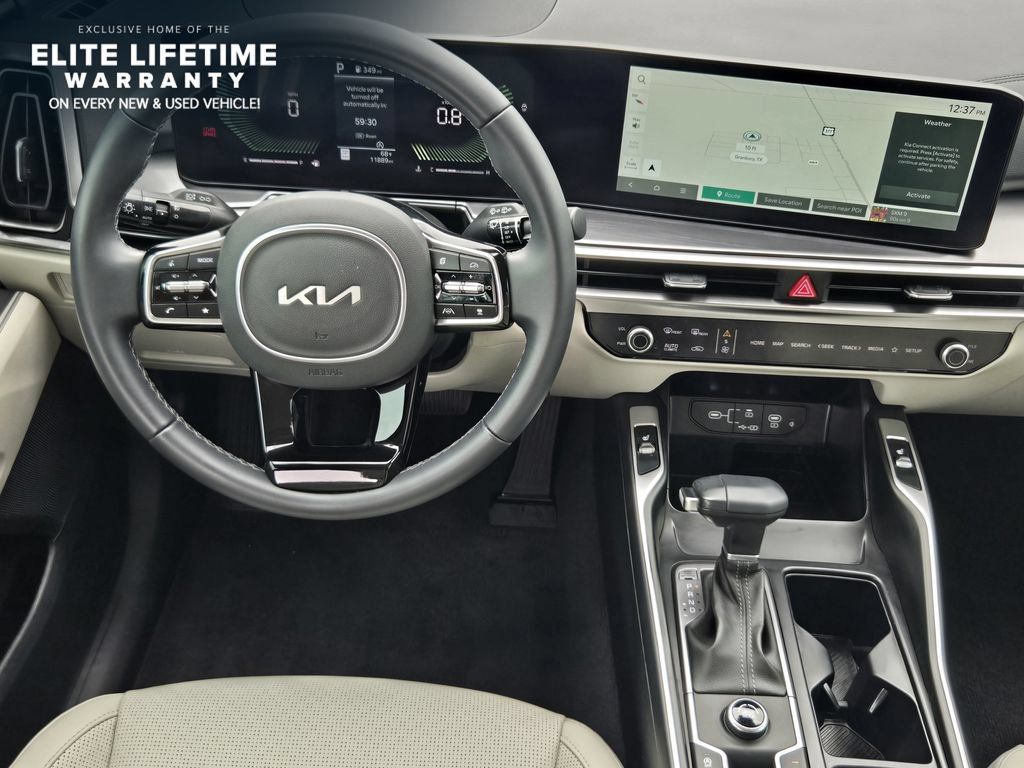 Used 2025 Kia Sorento EX FWD image 25