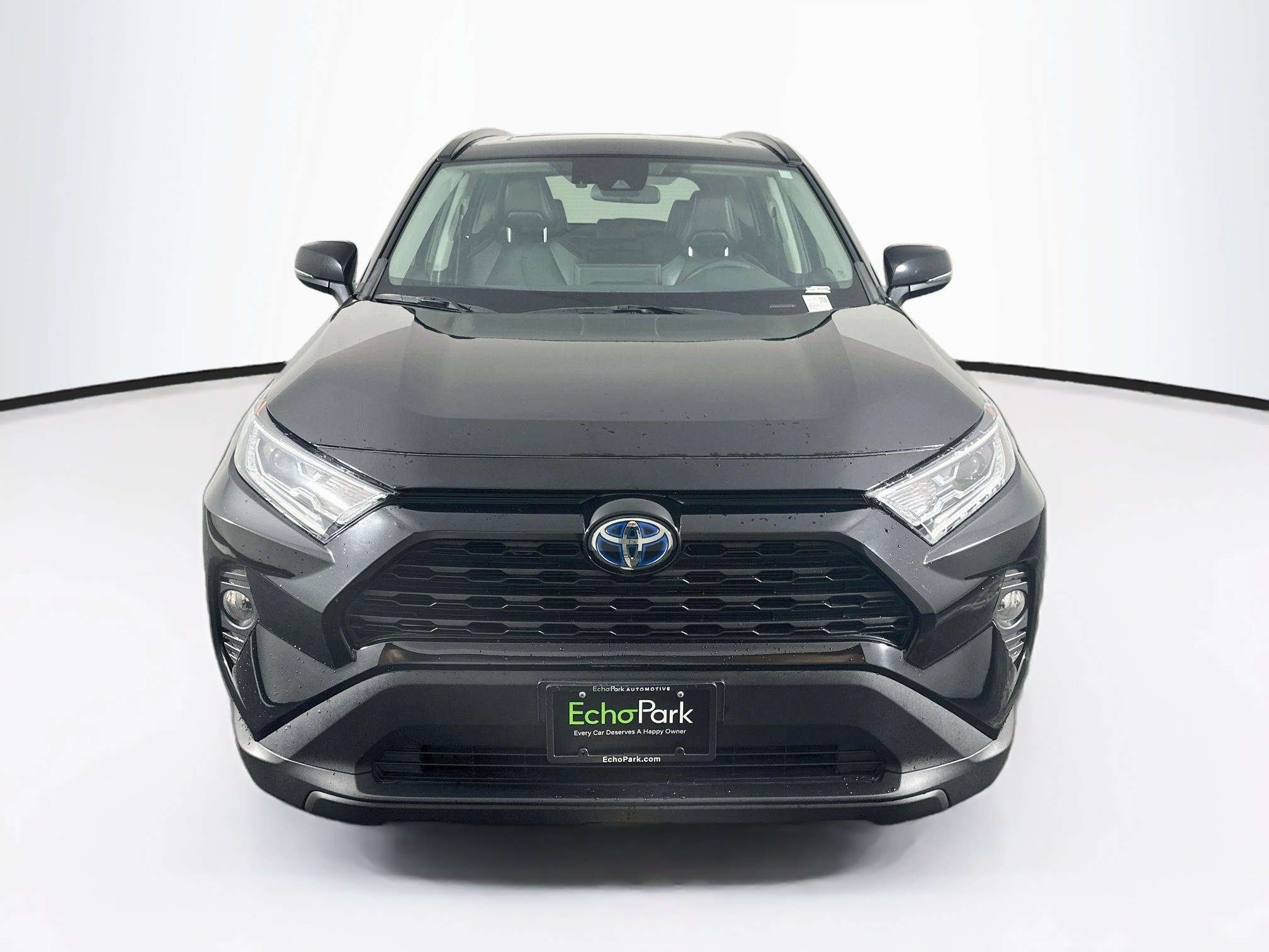 Used 2021 Toyota RAV4 XLE Premium AWD/4WD image 2