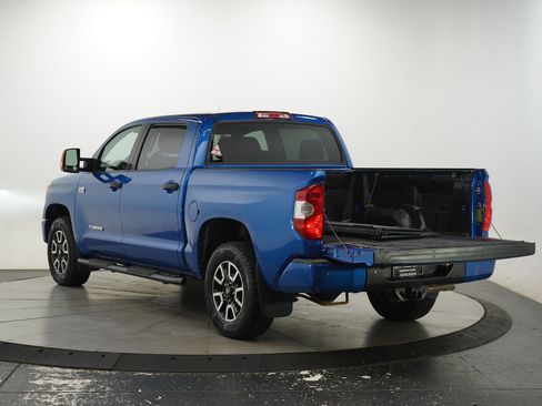 Used 2018 Toyota Tundra SR5 image 9