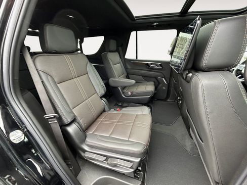 New 2026 Chevrolet Tahoe High Country image 11