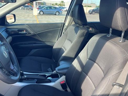 Used 2013 Honda Accord LX image 15