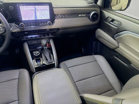 Used 2024 Chevrolet Colorado ZR2 w/ ZR2 Bison Edition image 28