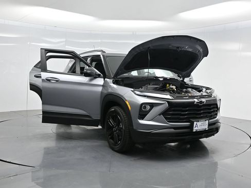 New 2026 Chevrolet TrailBlazer LT w/ Midnight Edition FWD image 52