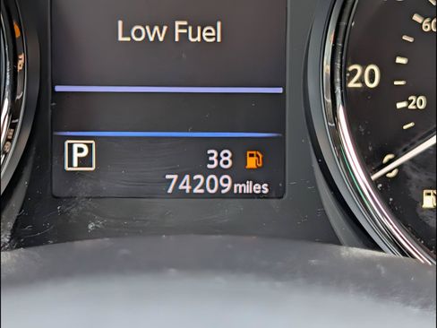 Used 2019 Nissan Rogue SV FWD image 20