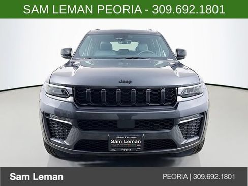 New 2026 Jeep Grand Cherokee Limited w/ Limited Altitude Package AWD/4WD image 2