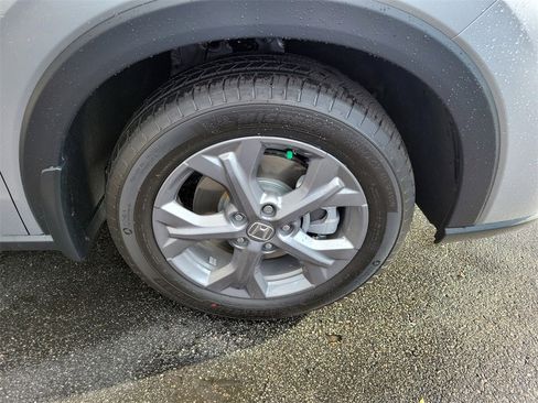 Certified 2026 Honda HR-V LX image 6