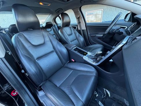 Used 2013 Volvo S60 T5 image 16