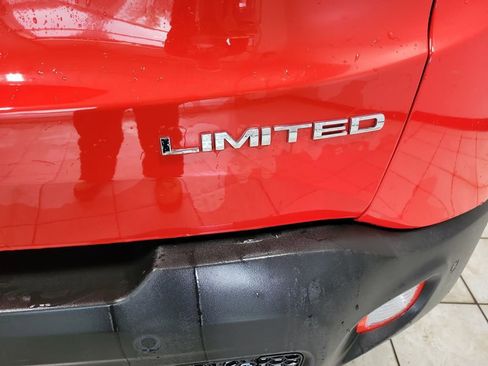 Used 2023 Jeep Renegade Limited w/ Limited Elite Group image 15