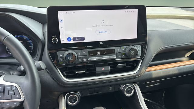 Used 2024 Toyota Grand Highlander AWD Hybrid image 25