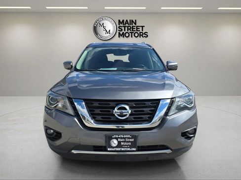Used 2019 Nissan Pathfinder SV image 8