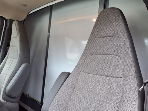 New 2026 GMC Savana 4500 w/ Driver Convenience Package image 18