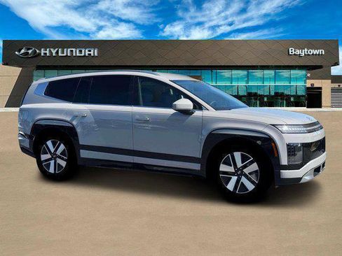 New 2026 Hyundai Ioniq 9 SEL image 10