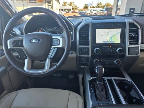 Used 2020 Ford F150 Lariat w/ Equipment Group 502A Luxury image 11