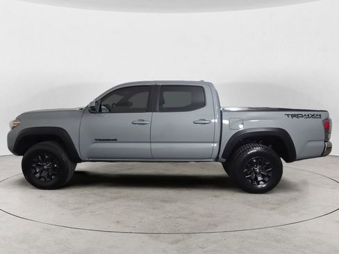 Used 2021 Toyota Tacoma TRD Off-Road AWD/4WD image 2