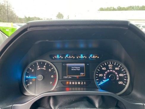 Used 2016 Ford F150 XLT w/ Equipment Group 302A Luxury image 24