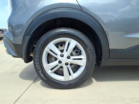 Used 2024 Nissan Kicks S FWD image 19