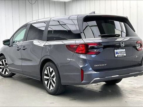 New 2026 Honda Odyssey EX-L image 5