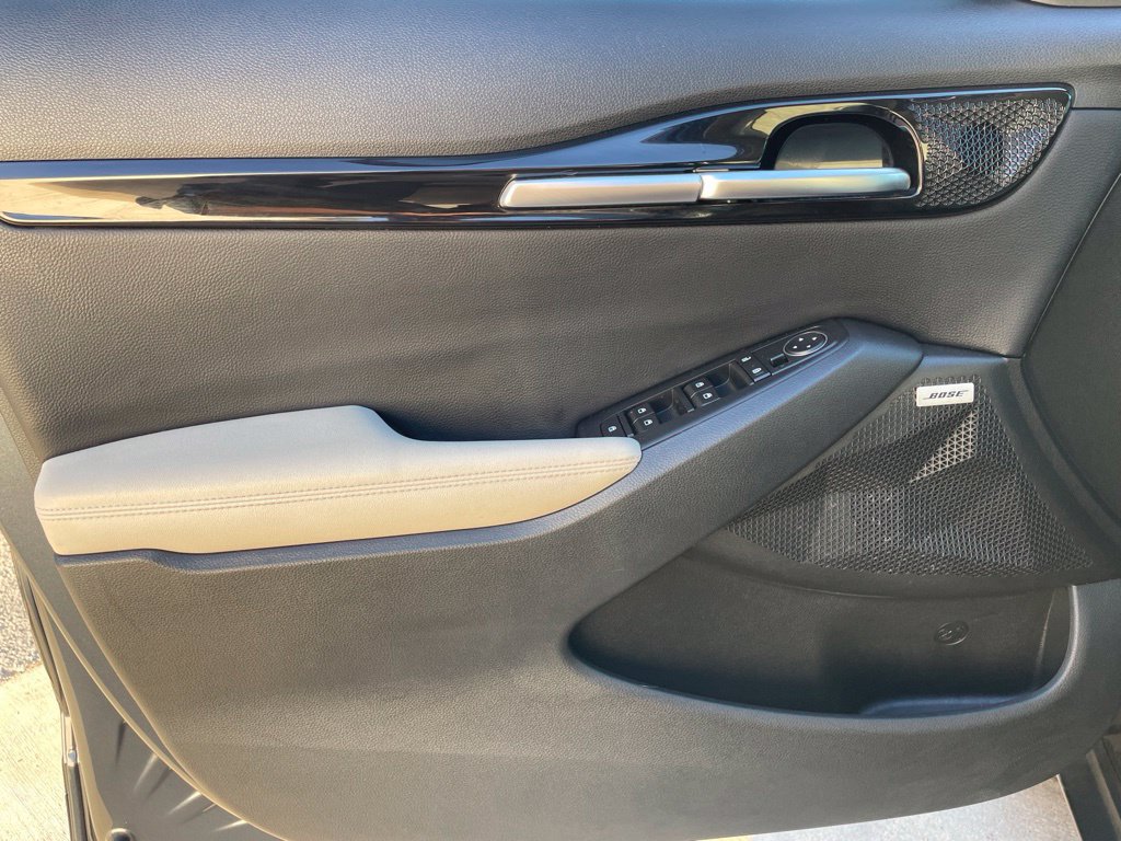 Used 2021 Kia Seltos SX w/ SX Sunroof Package AWD/4WD image 18