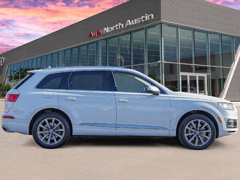 Used 2017 Audi Q7 3.0T Premium Plus image 3