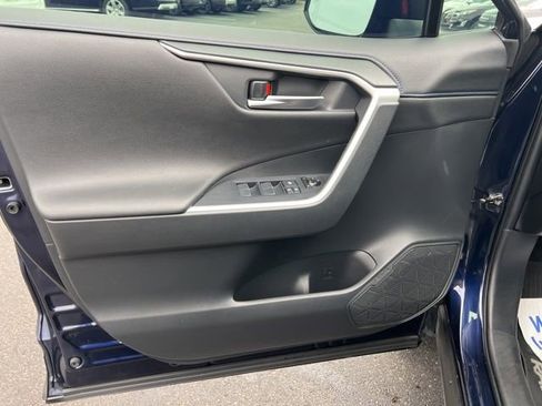 Used 2020 Toyota RAV4 XSE image 29
