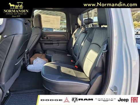 New 2026 RAM 2500 Limited AWD/4WD image 8