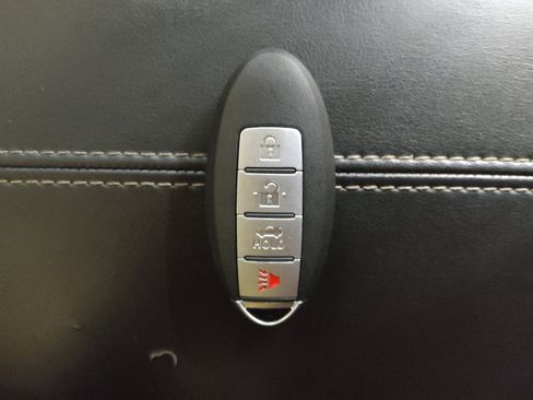Used 2021 Nissan Sentra SV FWD image 32