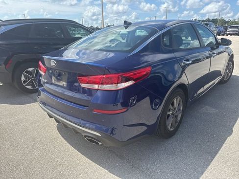 Used 2020 Kia Optima LX FWD image 3