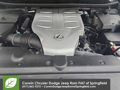 Used 2017 Lexus GX 460 Luxury w/ Preferred Accessory Package image 37