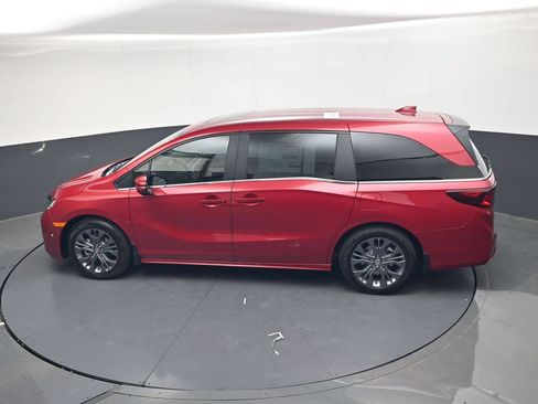 Used 2026 Honda Odyssey Touring image 25