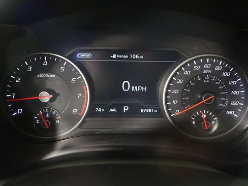 Used 2018 Kia Stinger GT2 AWD/4WD image 48