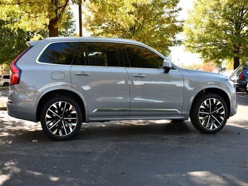 New 2026 Volvo XC90 B6 Plus w/ Protection Package Premier image 8