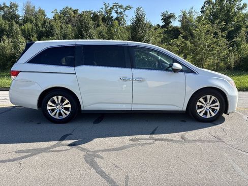 Used 2016 Honda Odyssey EX-L image 4