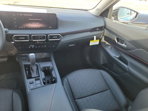New 2026 Nissan Sentra SR w/ SR Premium Package FWD image 8