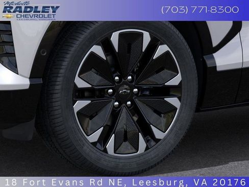 New 2025 Chevrolet Blazer EV RS image 11