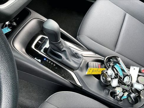 Certified 2025 Toyota Corolla LE image 14