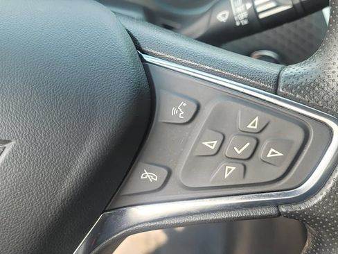 Used 2023 Chevrolet Malibu LT FWD image 16