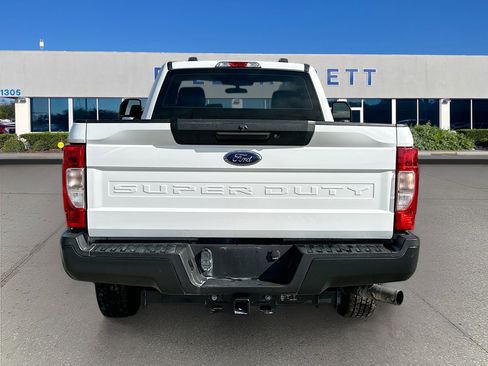 Certified 2022 Ford F250 XL image 6
